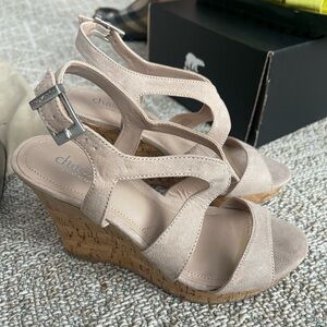 NEW Charles by David Cork heeled women’s shoes Beautiful Neutral Color